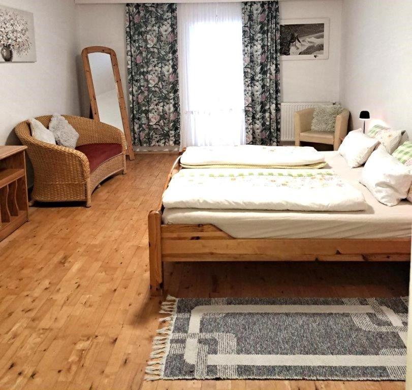 Landhaus Lindner Appartements フューゲン エクステリア 写真